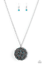 Cargar imagen en el visor de la galería, Royal In Roses - Blue  Necklace