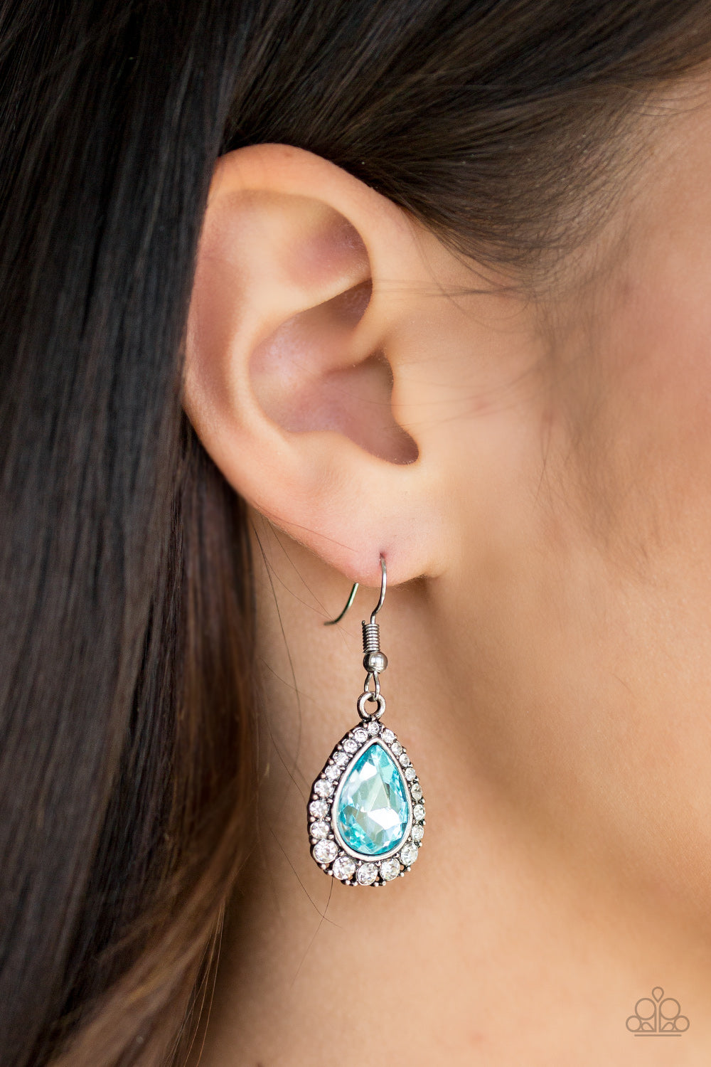 Ready, Set, GLOW! - Blue earrings