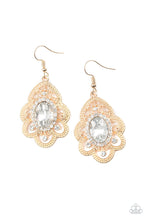 Laden Sie das Bild in den Galerie-Viewer, REIGN SUPREME&quot; GOLD EARRINGS