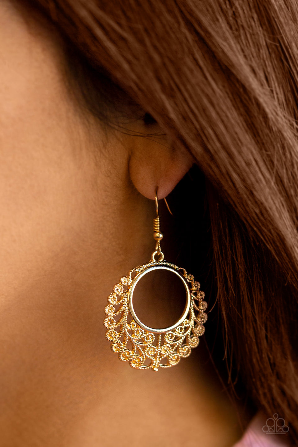 GRAPEVINE GLAMOROUS - GOLD EARRING