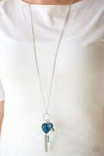 Laden Sie das Bild in den Galerie-Viewer, HAUTE HEARTBREAKER&quot; BLUE NECKLACE