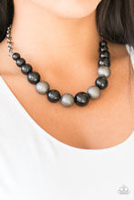 Laden Sie das Bild in den Galerie-Viewer, Color Me CEO - Black Necklace