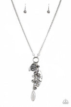 Load image into Gallery viewer, Hearts Content - Silver necklace