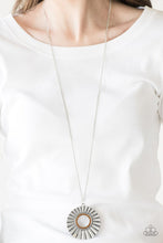 Cargar imagen en el visor de la galería, Chicly Centered - Brown Necklace