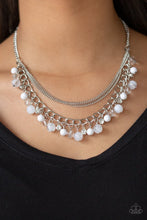 Laden Sie das Bild in den Galerie-Viewer, Wait and SEA - White Necklace