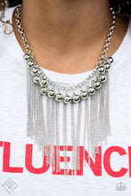 Laden Sie das Bild in den Galerie-Viewer, Powerhouse Prowl - Silver Necklace