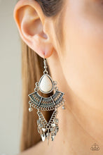 Load image into Gallery viewer, Vintage Vagabond - White earrings