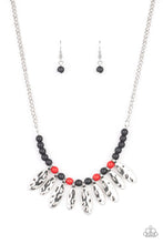 Laden Sie das Bild in den Galerie-Viewer, Neutral TERRA-tory - Red Necklace