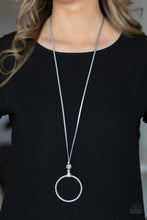 Load image into Gallery viewer, BLING Into Focus - Silver necklace