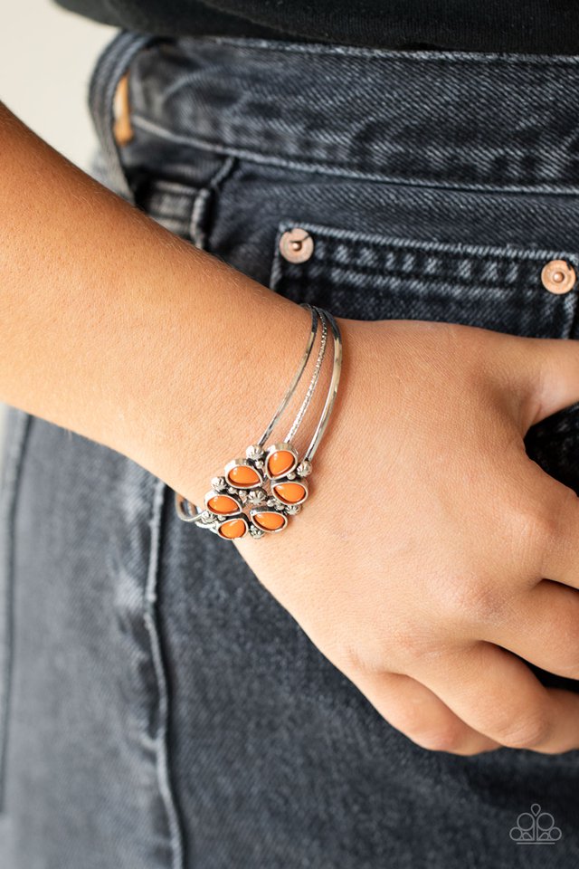 Taj Mahal Meadow - Orange bracelet