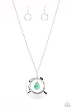 Laden Sie das Bild in den Galerie-Viewer, Inner Tranquility - Green Necklace