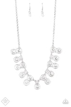 Laden Sie das Bild in den Galerie-Viewer, Top Dollar Twinkle - White necklace