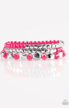 Laden Sie das Bild in den Galerie-Viewer, Beaded Bravado pink bracelet