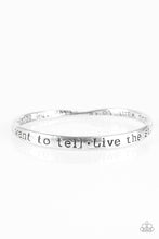 Laden Sie das Bild in den Galerie-Viewer, Live The Story - Silver bracelet