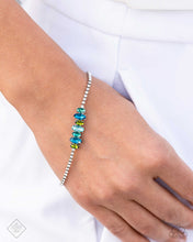 Load image into Gallery viewer, Fiercely 5th Avenue - Complete Trend 7/24