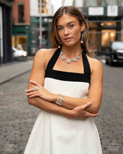 Laden Sie das Bild in den Galerie-Viewer, Fiercely 5th Avenue - Trend Blend Set -  Fashion Fix 4/25