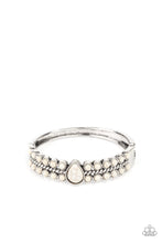 Load image into Gallery viewer, Nature Resort - White bracelet