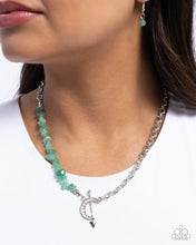 Laden Sie das Bild in den Galerie-Viewer, Chiseled Confidence green necklace