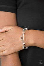 Laden Sie das Bild in den Galerie-Viewer, Into Infinity - Brown bracelet