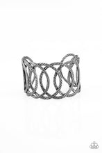 Laden Sie das Bild in den Galerie-Viewer, Circa de Contender - Black Bracelet