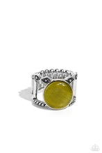 Load image into Gallery viewer, Clairvoyantly Cats Eye green ring