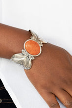 Laden Sie das Bild in den Galerie-Viewer, Born to Soar - Orange bracelet