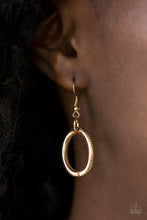 Load image into Gallery viewer, Boldly Bronx - Gold  Necklace