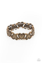 Laden Sie das Bild in den Galerie-Viewer, Rustic Heartthrob - Brass Bracelet