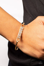 Laden Sie das Bild in den Galerie-Viewer, In CHARMS Way - Gold Bracelet
