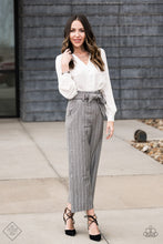 Load image into Gallery viewer, Fiercely 5th Avenue - Fashion Fix 4/19