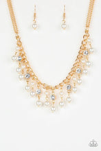 Laden Sie das Bild in den Galerie-Viewer, Regal Refinement - Gold necklace