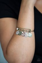 Laden Sie das Bild in den Galerie-Viewer, Role Of A Lifetime - Multi Bracelet