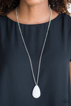 Laden Sie das Bild in den Galerie-Viewer, So Pop-YOU-lar - Silver necklace