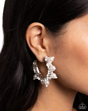 Load image into Gallery viewer, Elite Expense white earring