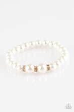 Load image into Gallery viewer, Radiantly Royal - Gold bracelet