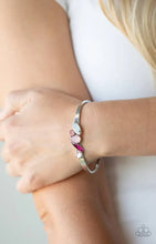 Cargar imagen en el visor de la galería, Gemstone Grotto pink bracelet