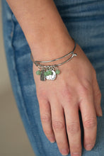 Load image into Gallery viewer, GROWING Strong - Green bracelet