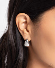 Cargar imagen en el visor de la galería, Thick as Thieves - Silver earring