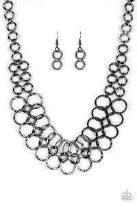 METRO MAVEN - BLACK GUNMETAL NECKLACE