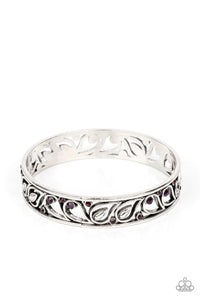 Versailles Villa - Purple

Bracelet