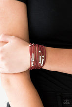 Laden Sie das Bild in den Galerie-Viewer, Back To BACKPACKER - Red - SC Bling Boutique