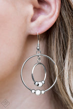 Load image into Gallery viewer, Glimpses of Malibu Fashion Fix 5/19