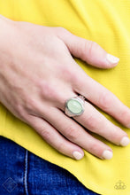Load image into Gallery viewer, Glimpses of Malibu Fashion Fix 5/19