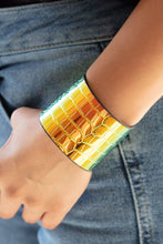 Cargar imagen en el visor de la galería, Chroma Croc - Multi bracelet - SC Bling Boutique