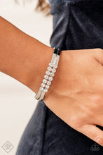 Load image into Gallery viewer, Fiercely 5th Avenue Fashion Fix 11/21