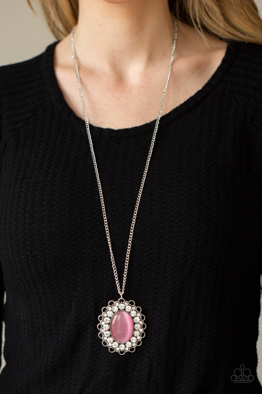 Oh My Medallion - Pink - SC Bling Boutique