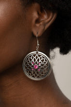 Laden Sie das Bild in den Galerie-Viewer, Mega Medallions - Pink - SC Bling Boutique