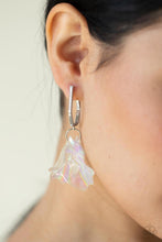 Laden Sie das Bild in den Galerie-Viewer, Jaw-Droppingly Jelly - Silver - SC Bling Boutique