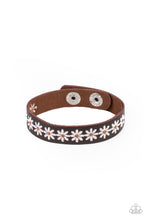 Load image into Gallery viewer, Wildflower Wayfarer - White - SC Bling Boutique