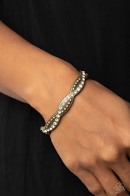 Empire Envy - Brass Bracelet - 